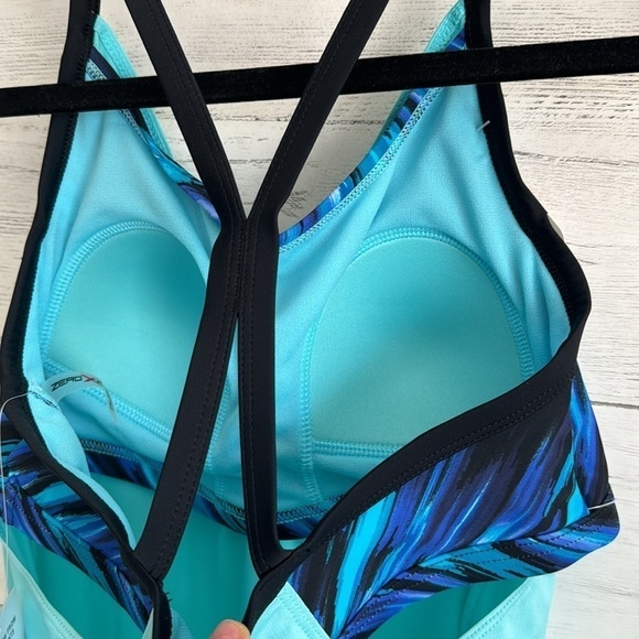 ZeroXposur Blue Swimsuit 2 in 1 Tank | SIZE XS - Picture 5 of 11